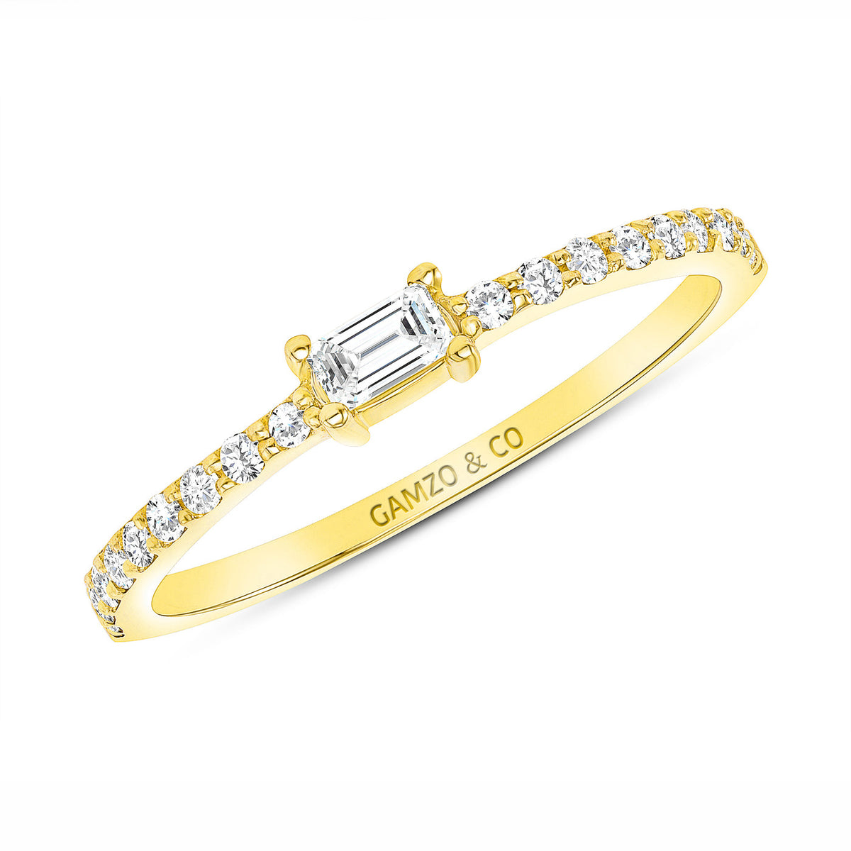 EMERALD DIAMOND CENTER STONE DIAMOND BAND