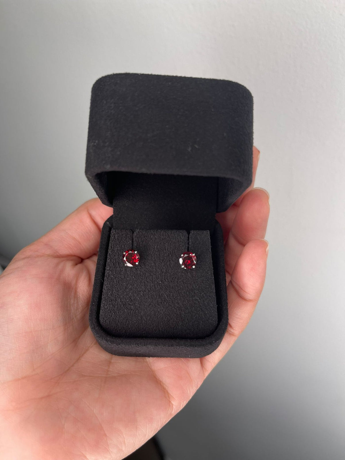 2.00CTTW DEEP RED GARNET NATURAL GEMSTONE STUD EARRINGS 14K GOLD PUSH-BACKS